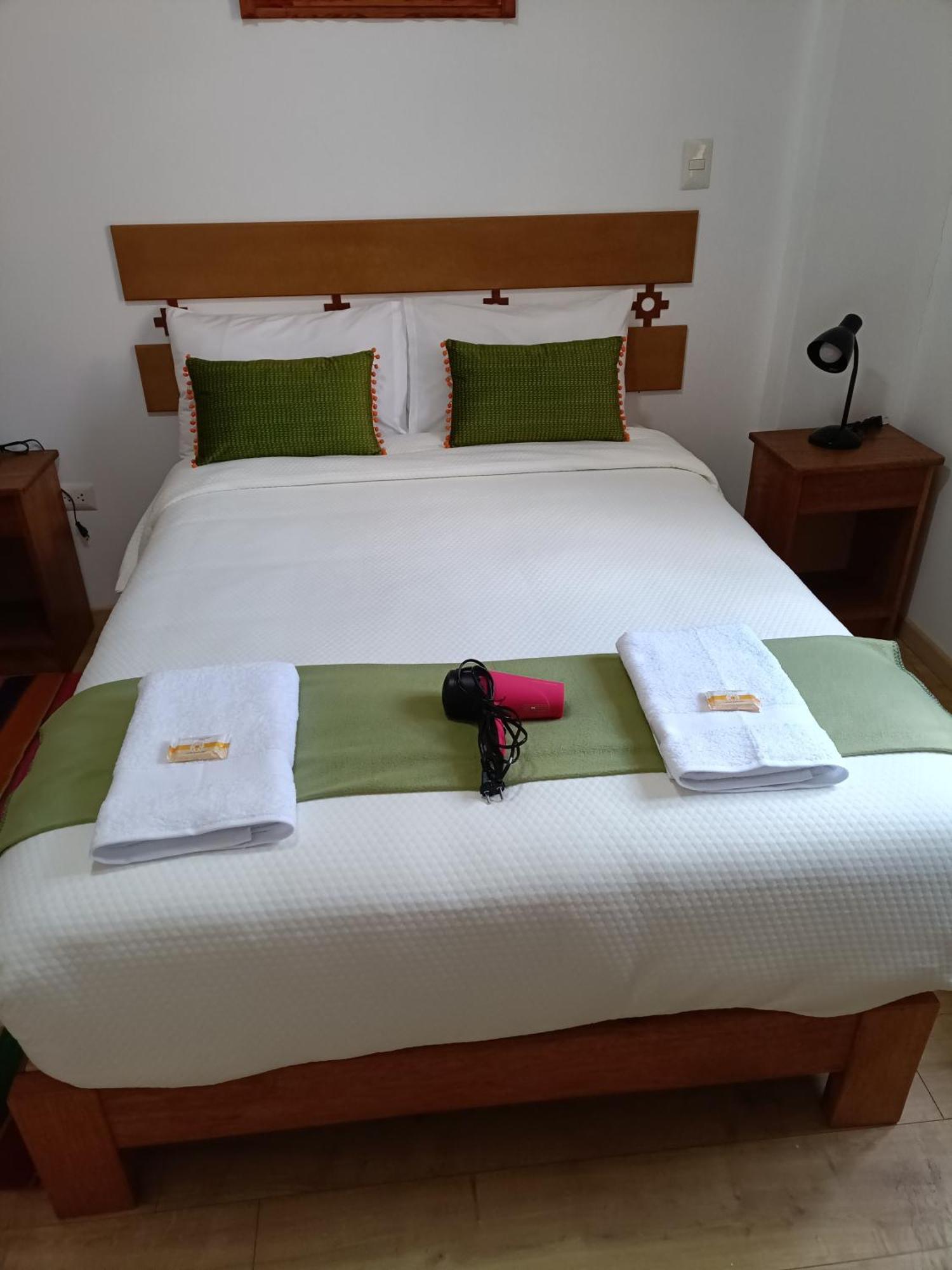 Qente Wings Hotel โอยานไตตามโบ ภายนอก รูปภาพ